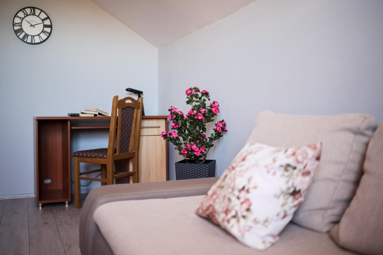 Apartment Ruza Sukosan Luaran gambar